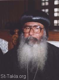 St-Takla.org Image: His Grace Bishop Angelos, Bishop of El-Sharkeyya, Egypt - Photo by: Nashaat Halim     :           ɡ  - :  