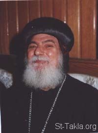 St-Takla.org Image: His Grace Bishop Ignatius, Bishop of Suez, Egypt - Photo by: Nashaat Halim     :       ӡ  - :  