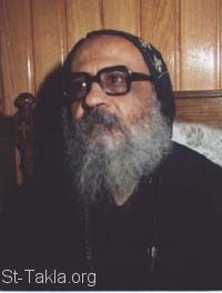 St-Takla.org Image: His Grace Bishop Discorous, General Bishop, Cairo, Egypt - Photo by: Nashaat Halim     :        ɡ  - :  