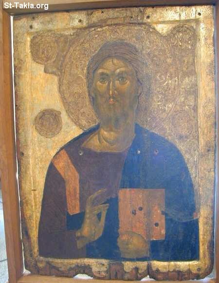 St-Takla.org Image: A very old icon of Jesus Christ the Pantocrator     :      