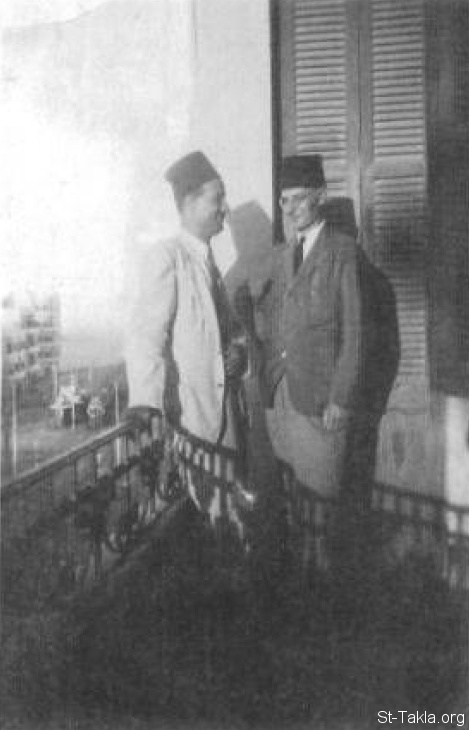 St-Takla.org Image: Mr. Yassa Abdel Messih Hanna (1898-1959), curator of the Coptic Museum's library - Photo taken in Mr. Riad Habab's home in Masr Elgedida, on October 6, 1939, with Coptologist Oswald Hugh Ewart KHS-Burmester (1897-1977)     :      (1898 - 1959)     -          . . .  (1897-1977)       ɡ 6  1939