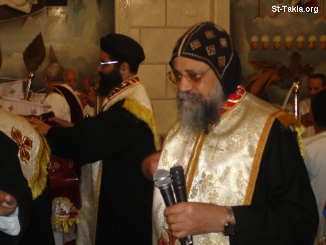 St-Takla.org Image: Father Cherubim El Pakhoumy at the inauguration of St. Takla Church, March 29 2007     :               29  2007