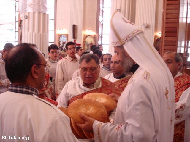 St-Takla.org Image: A holy liturgy at our beloved Church: Saint Takla Haymanout Church, Alexandria, Egypt - Father Karas Ebrahim     :     ɡ   ʡ ɡ  -    