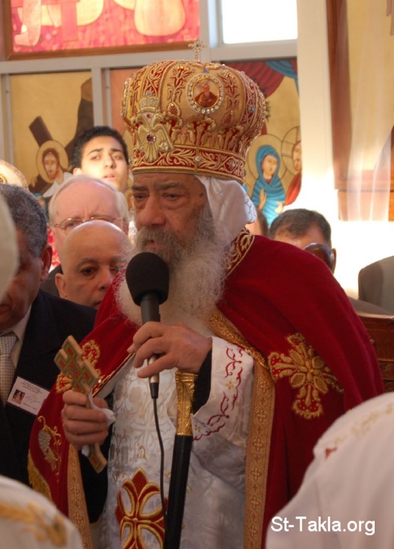 St-Takla.org Image: H. H. Pope Shenouda III, Coptic Pope and Patriarch of the See of Saint Marc     :     117      