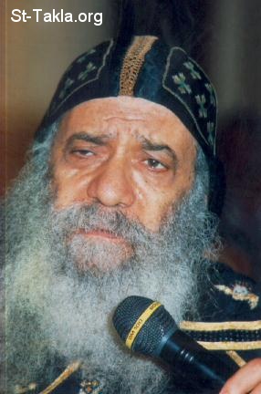 St-Takla.org         Image: H. H. Pope Shenouda III, # 117 :     117
