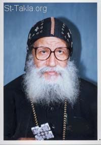 St-Takla.org Image: His Grace Bishop Arsanious, Bishop of Menia and Abo Korkas     :         