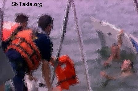 St-Takla.org Image: Saving men from a shipwrecked boat صورة في موقع الأنبا تكلا: إنقاذ رجال من قارب يغرق