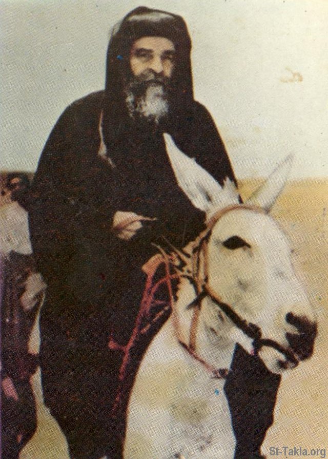 St-Takla-org_Coptic-Pope-Kyrillos-Cyril-VI-016.jpg