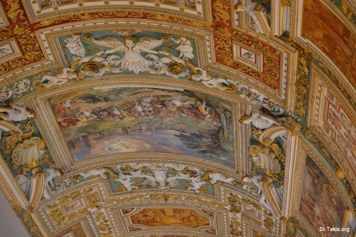 Image: 9 18 Rome Vatican Museums B 0261