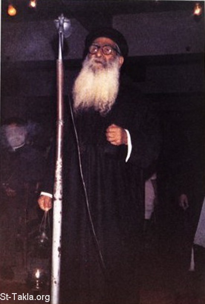 St-Takla.org Image: Father Mikhail Ibrahim 1899-1975     :    (1899-1975)