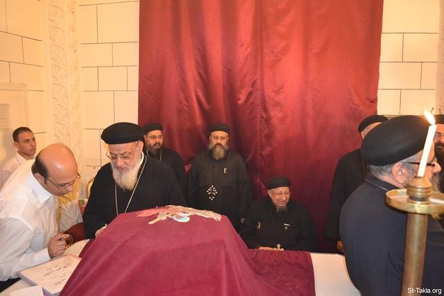 Image: pope tawadros alex priests 2013 036