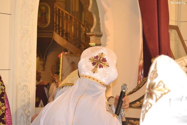 Image: pope tawadros alex priests 2013 059