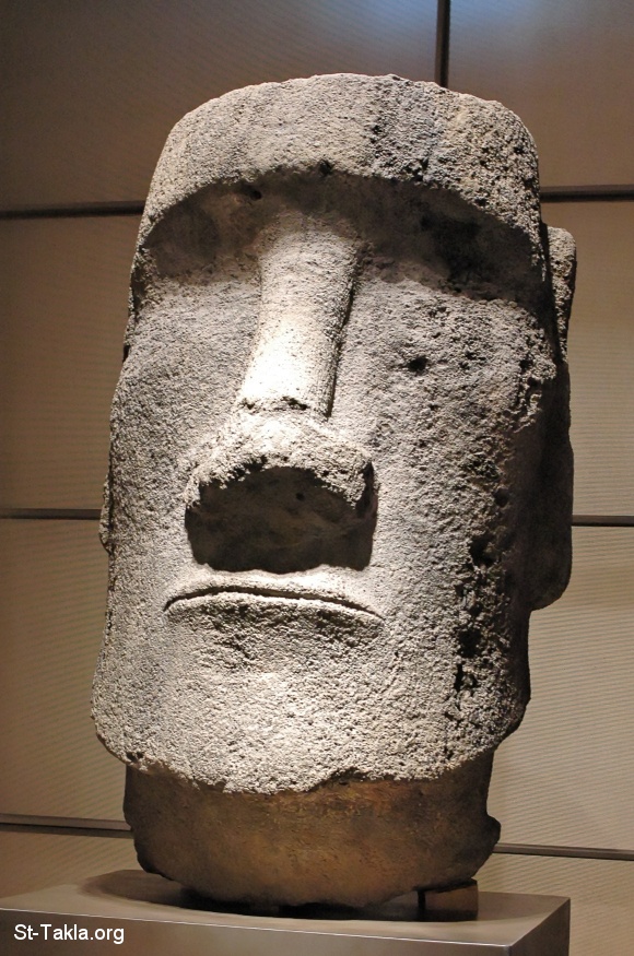St-Takla.org Image: Easter Island, Moai Statue Face     :        