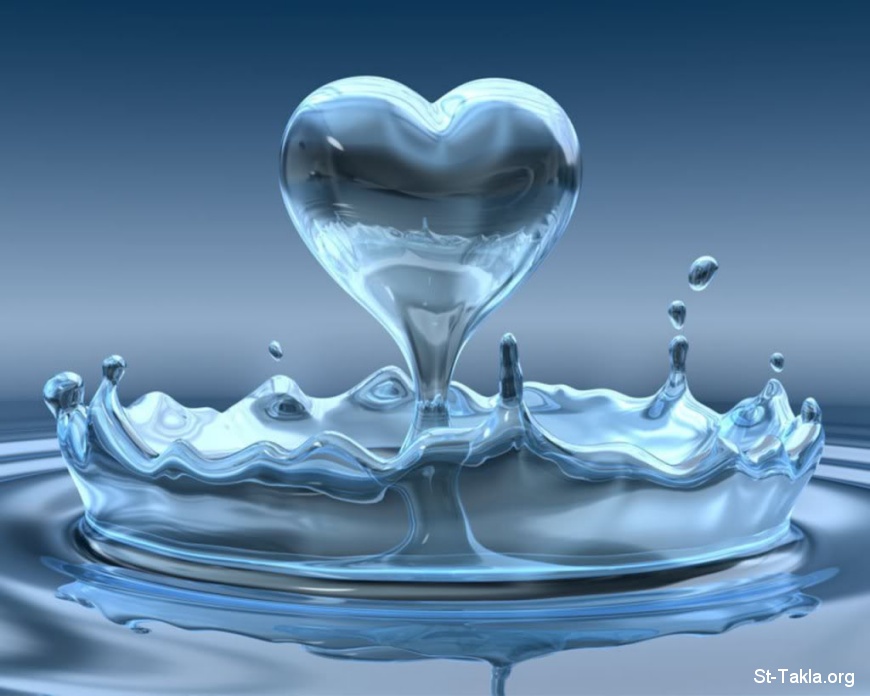 St-Takla.org Image: Heart-shaped water drop صورة في موقع الأنبا تكلا: نقطة ماء على شكل قلب