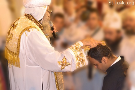 St-Takla.org image: His Holiness Pope Tawadros III ordinating Father Raphael Fekry           صورة في موقع الأنبا تكلاهيمانوت: قداسة البابا تواضروس الثاني يرسم قدس أبونا القس رافائيل فكري عبده